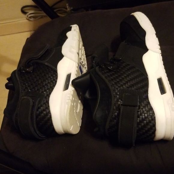 Mens Nike size 8.5 - Picture 3 of 5